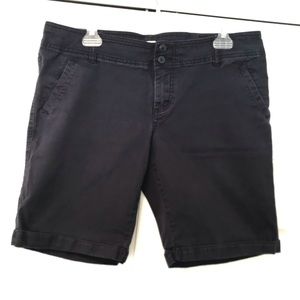 SOLD❗️MOSSIMO - navy mid length shorts